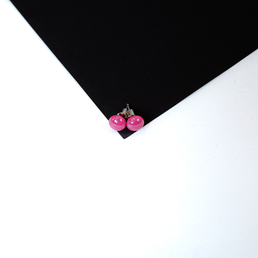 Medium Size Pearl Earring