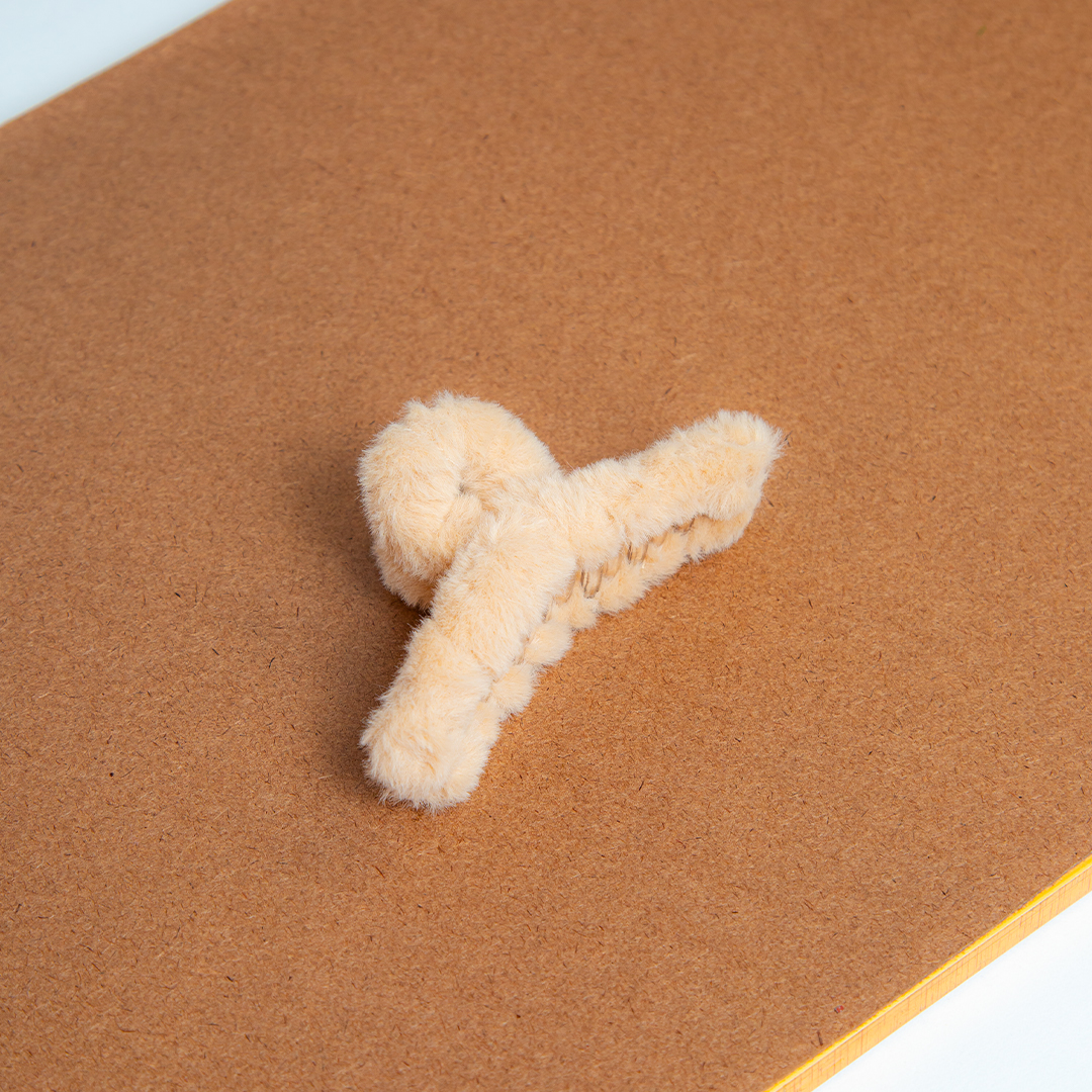 Fluffy Big Hair Clip [D- 916]