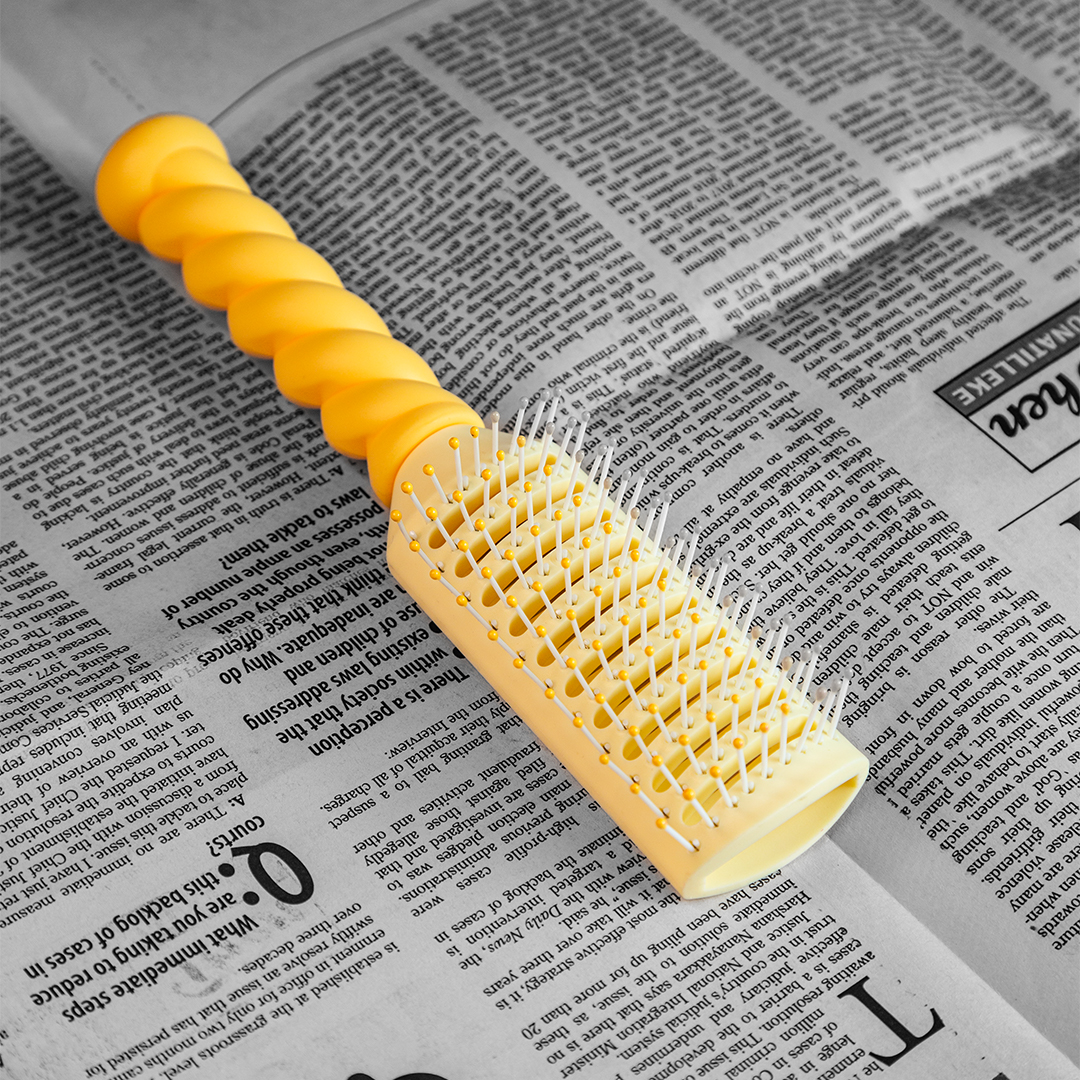 Cute Fashion Comb  (D- 834)