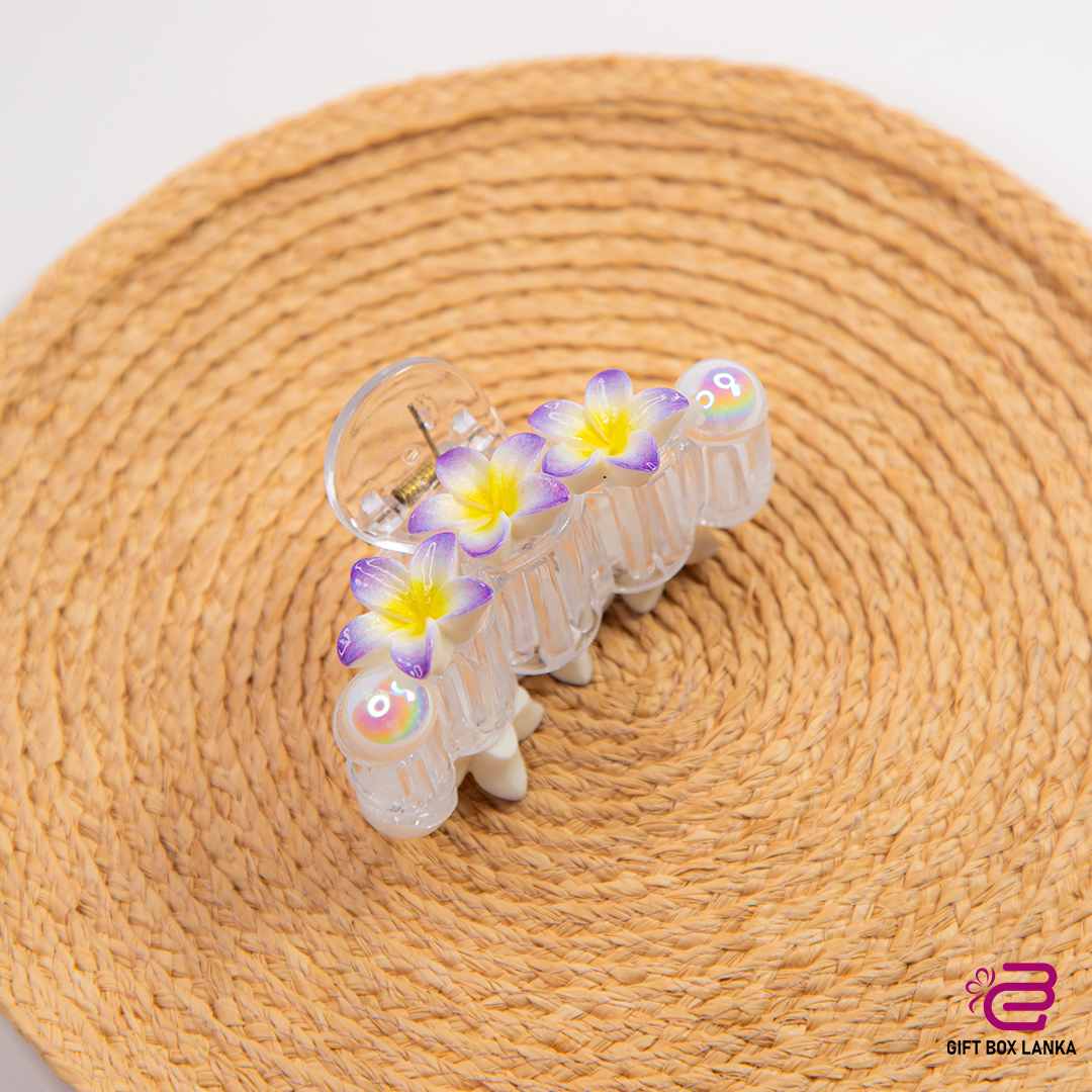 Flower and Pearl Hair Clips  (D- 837)