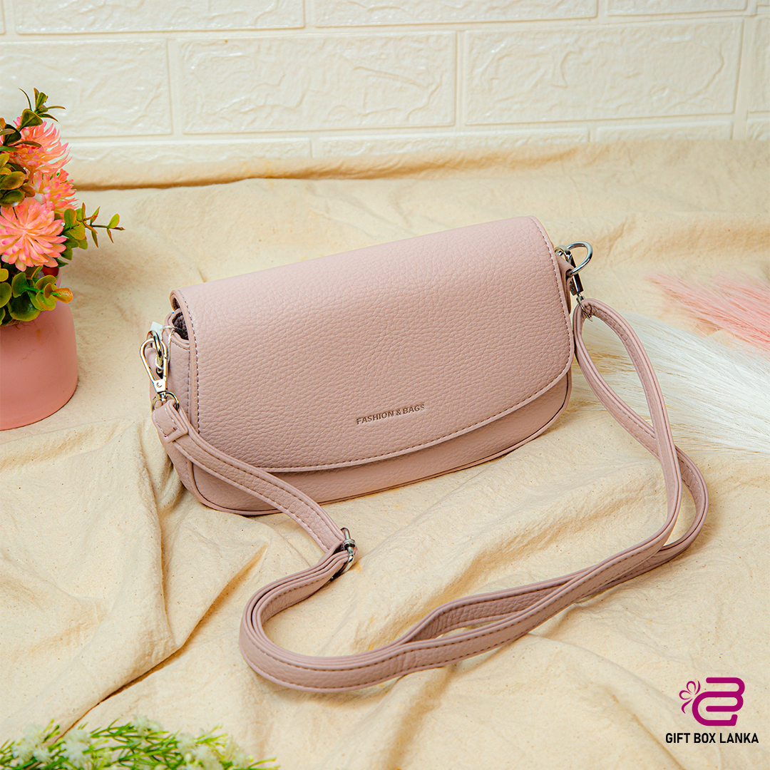 Vintage Style Women Handbag (D- 1227)