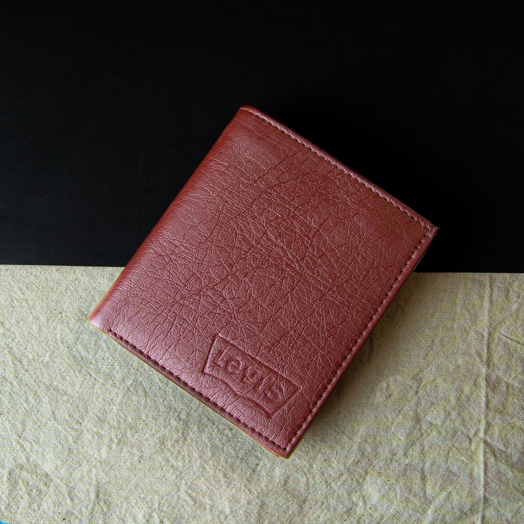 Levis Men Wallets  (D-737)