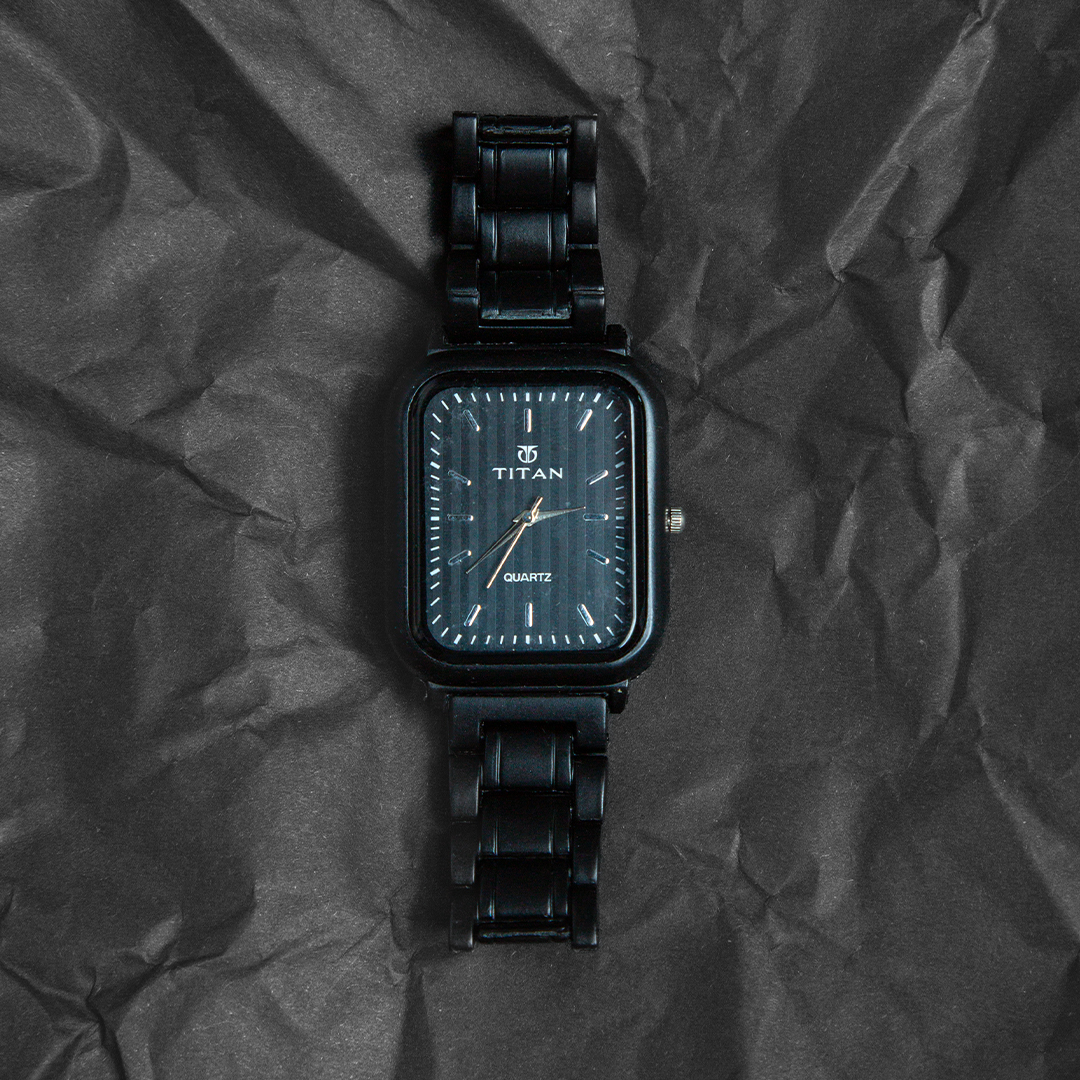 Titan Men Watch W004 (D- 259)