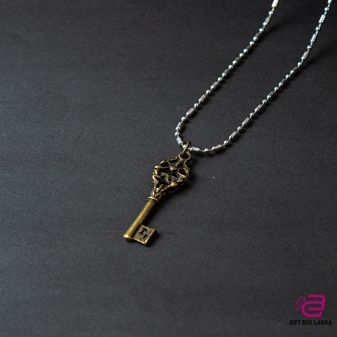 Men Key Necklace (D- 386)