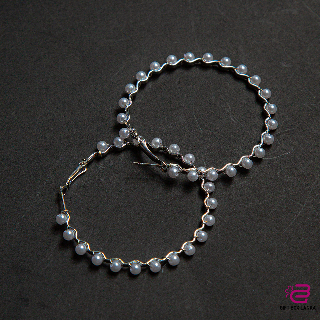 Silver pearl hoop earrings (D- 59)