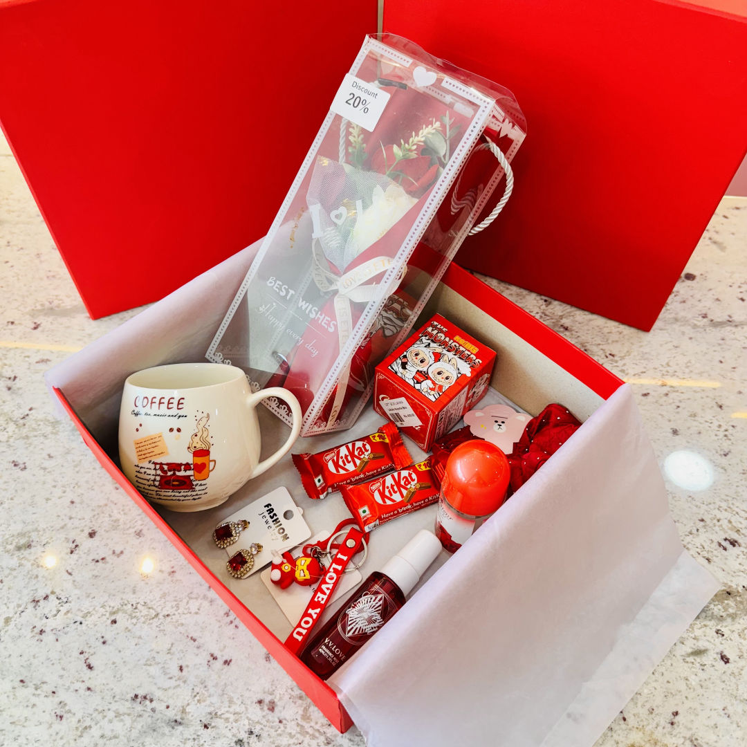 Valentine Special Gift Box (D-142)